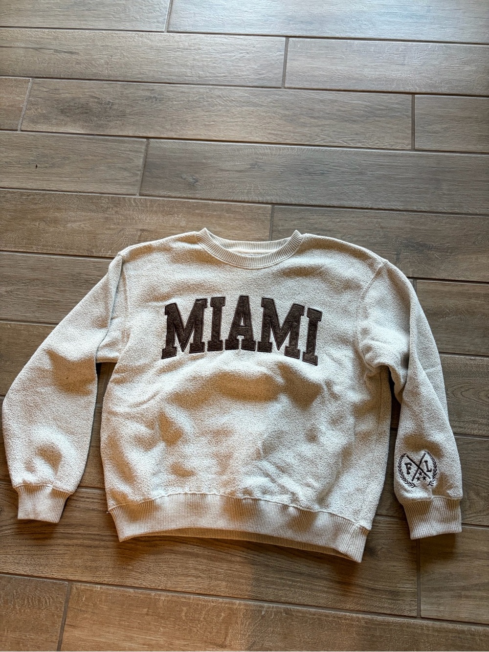 New York Popular Miami Crewneck Sweatshirt Cream with Brown Lettering medium